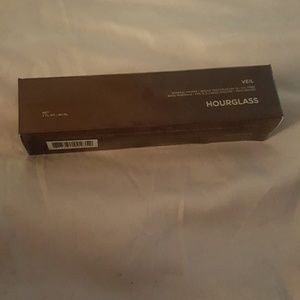 Hourglass veil mineral primer 2 oz