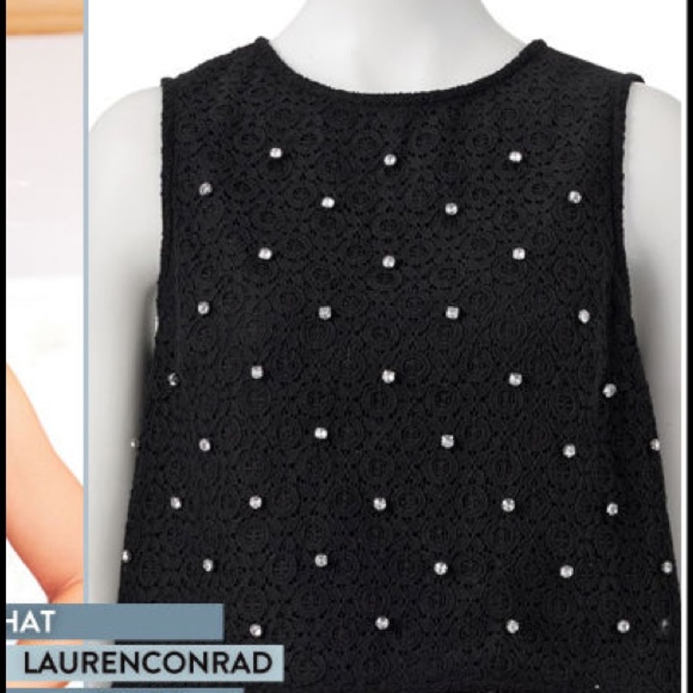 ⚡️2 for 15⚡️ LC Embellished Crop Top