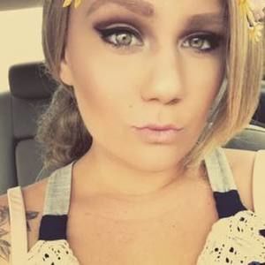 Meet your Posher, Marissa