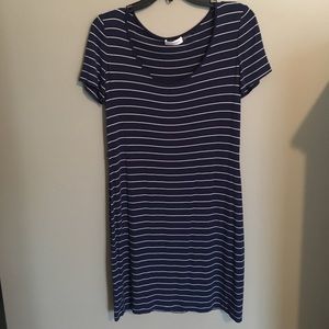 size 10 navy blue and white striped t-shirt dress