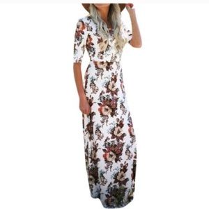 NWOT Gorgeous Maxi Dress