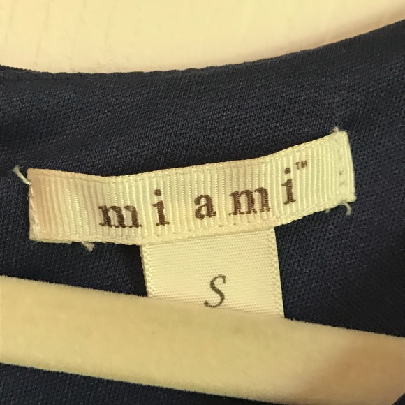 Francesca's Small Dress - Picture 3 of 4