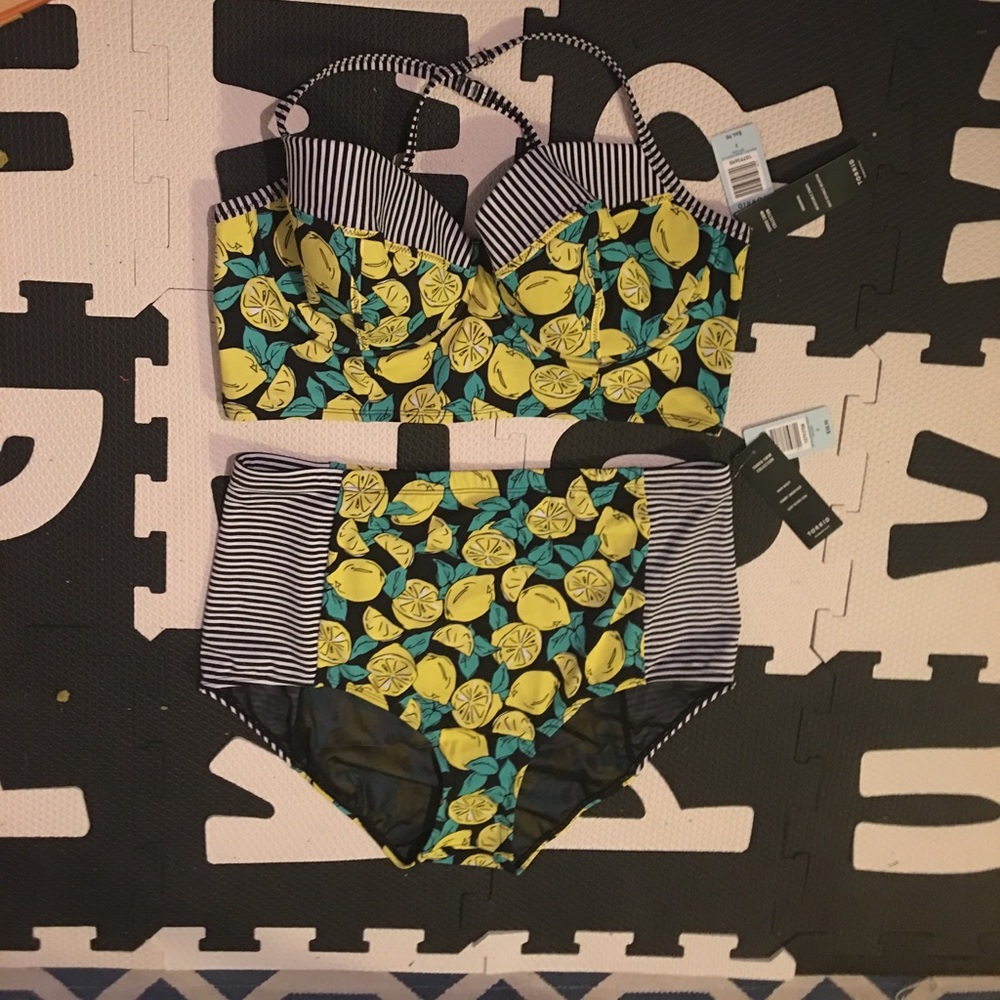 Torrid Swim size 2 lemon bikini BNWT