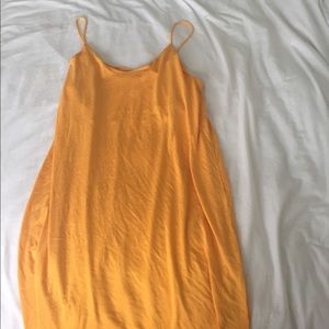 Basic yellow dress
