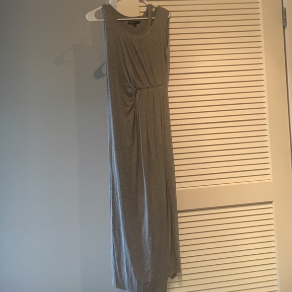 Perfect Grey Maxi Dress - Picture 4 of 4