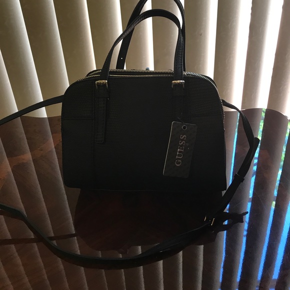 Black guess, small bag. - Picture 2 of 3