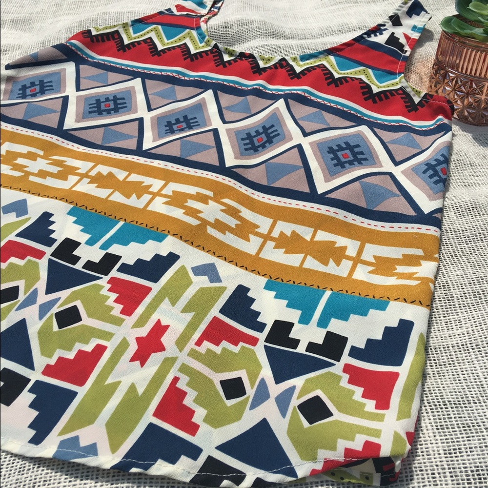 Forever 21 Tank Double Scoop Bright Aztec Sz Small
