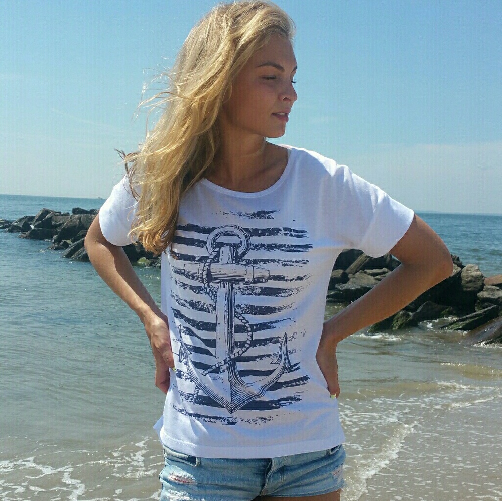 Women's Anchor t-shirt