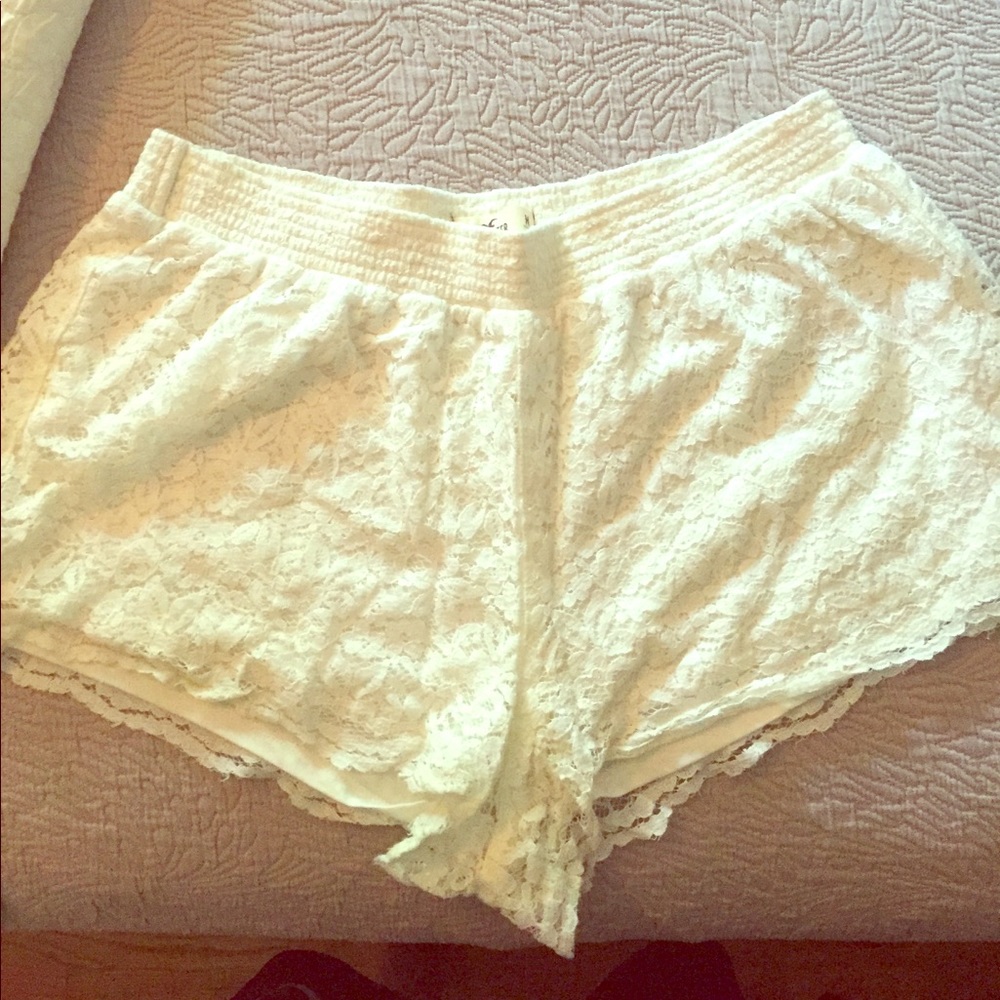 Hollister lace shorts