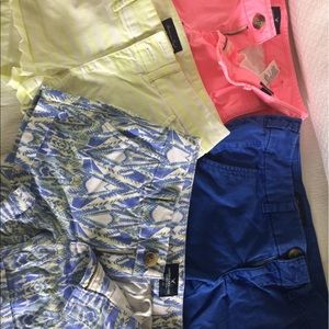 Four pairs of American Eagle shorts. Size 00