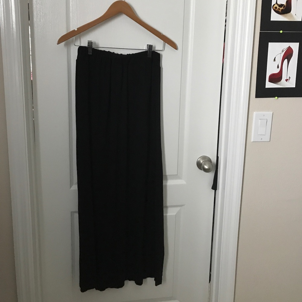 🌾 Long black skirt🌾