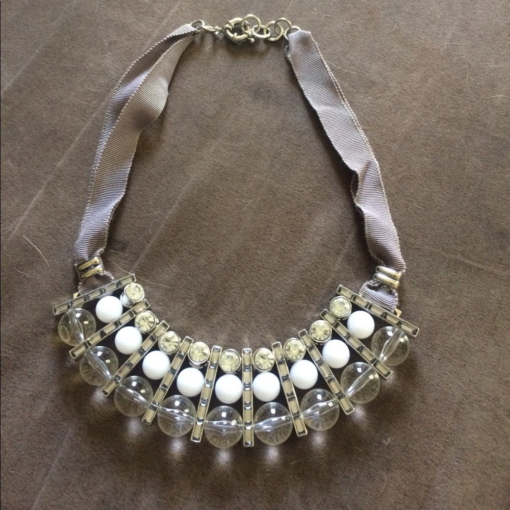 ❤️🆕Gorgeous statement necklace!!!