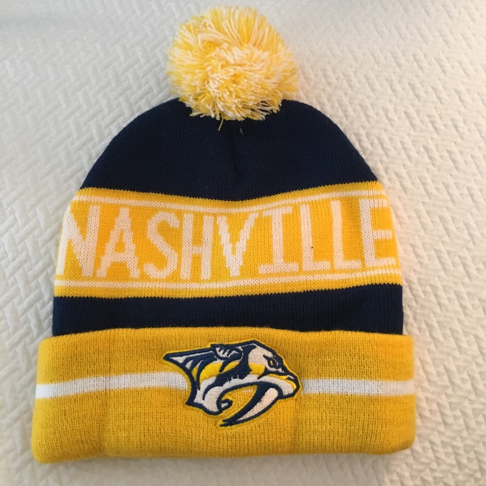 NASHVILLE PREDATOR beanie hat
