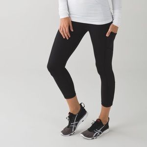 Lululemon speed crop black size 4