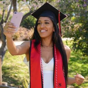 Meet your Posher, Janera