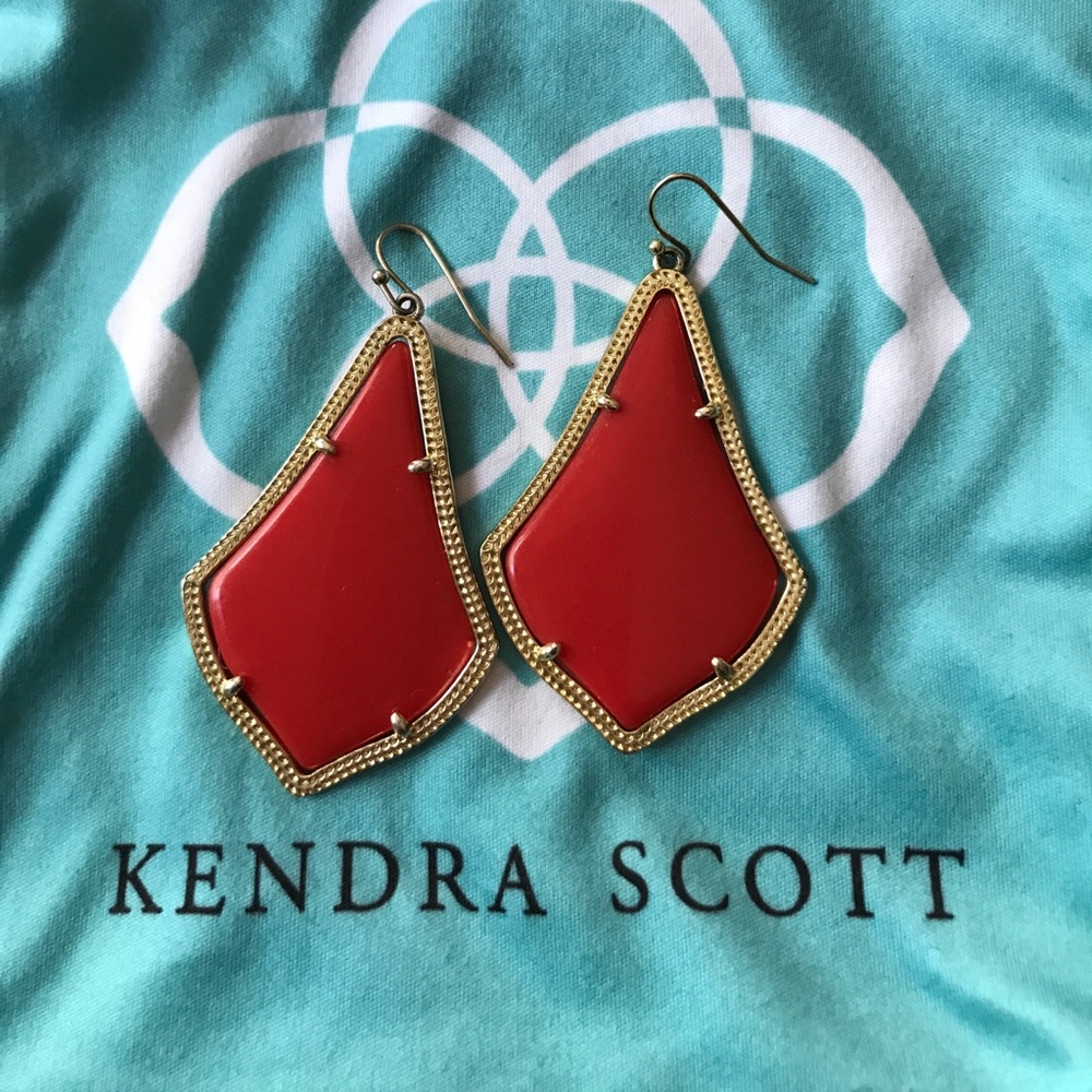 SOLD‼️‼️Red Alexandra Earrings