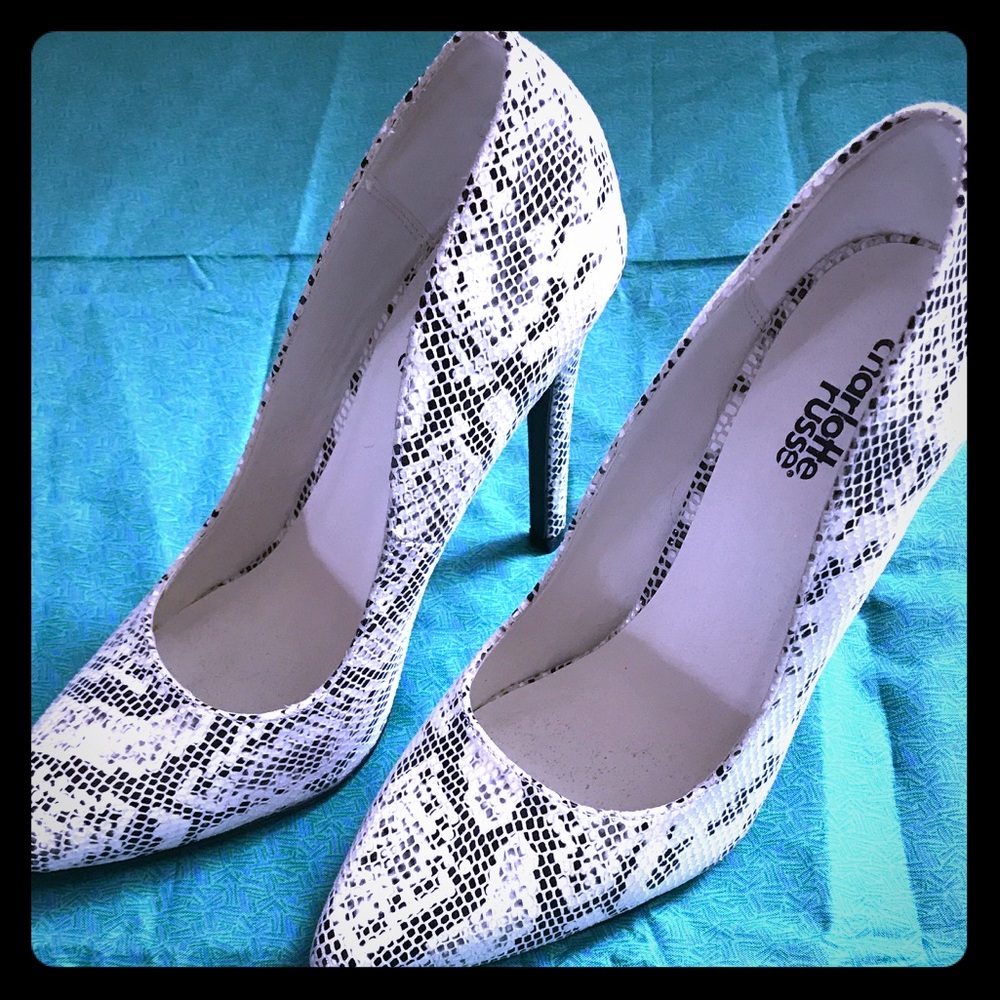 Charlotte Russe Black and White Snake Print Pumps
