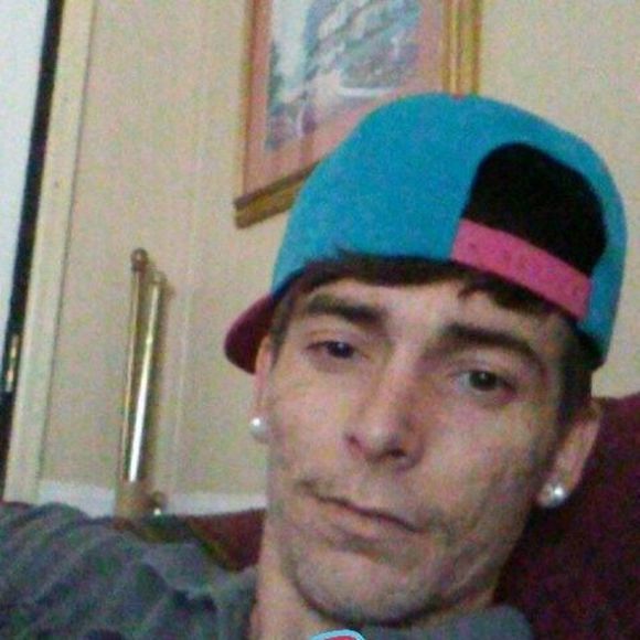 Meet your Posher, Andrew - Picture 1 of 1