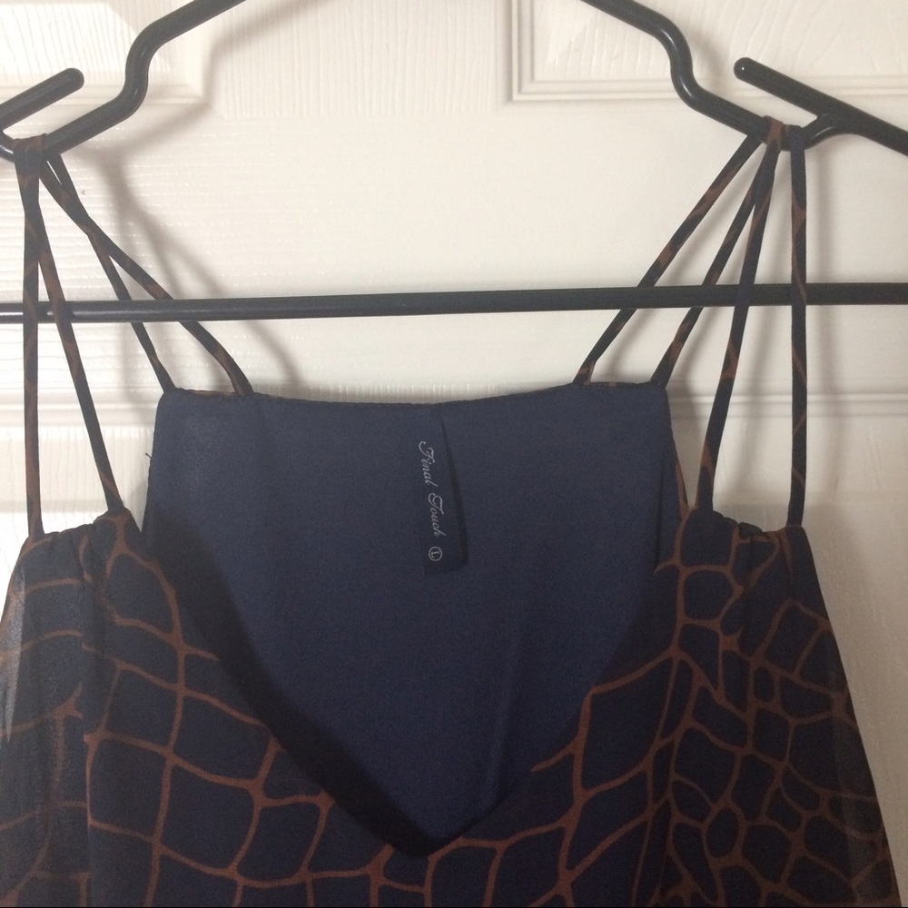 Final touch printed v-neck dress - Picture 3 of 4