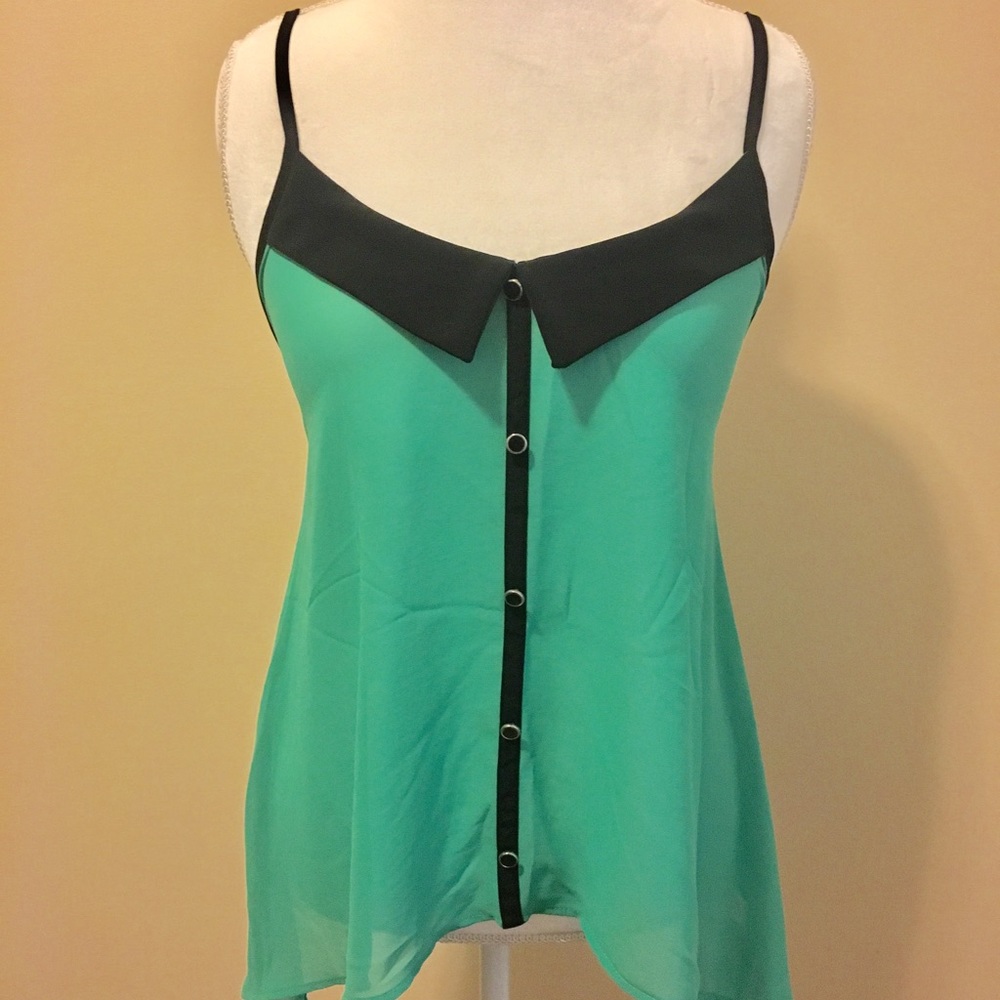 Green Tank with Buttons