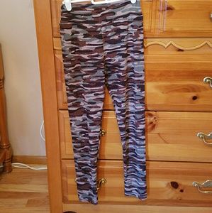 Lularoe tween camoflauge leggings