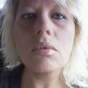 Meet your Posher, Carla