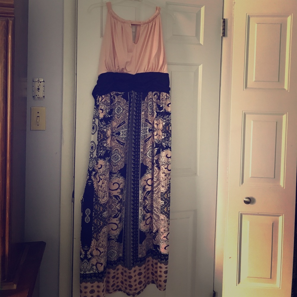 Maxi dress
