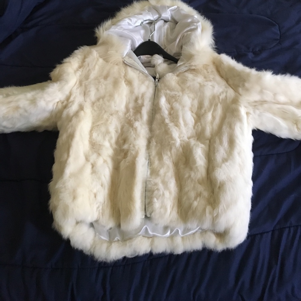 White rabbit fur