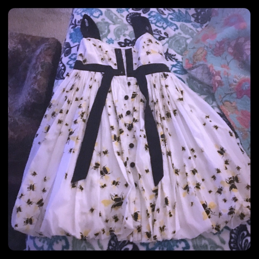 Diane von furstenburg bee dress