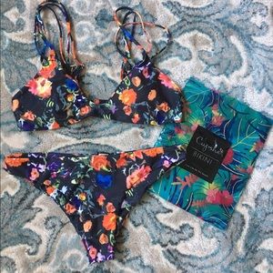 CUPSHE Strappy Bikini
