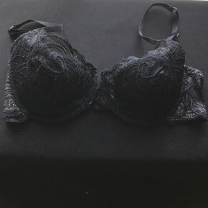 Victoria's Secret Very Sexy 38C