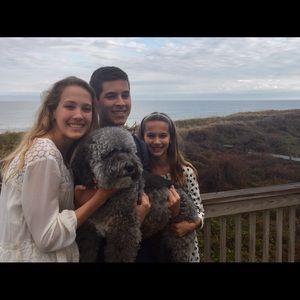 Meet your Posher, Lucy