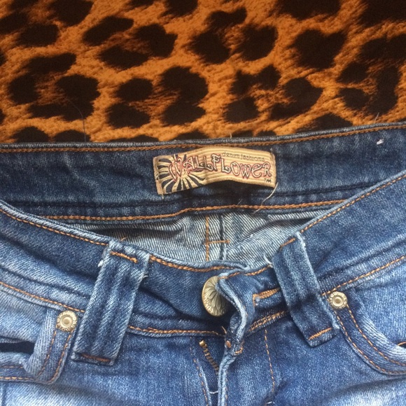 Wallflower blue distressed denim shorts - Picture 2 of 5
