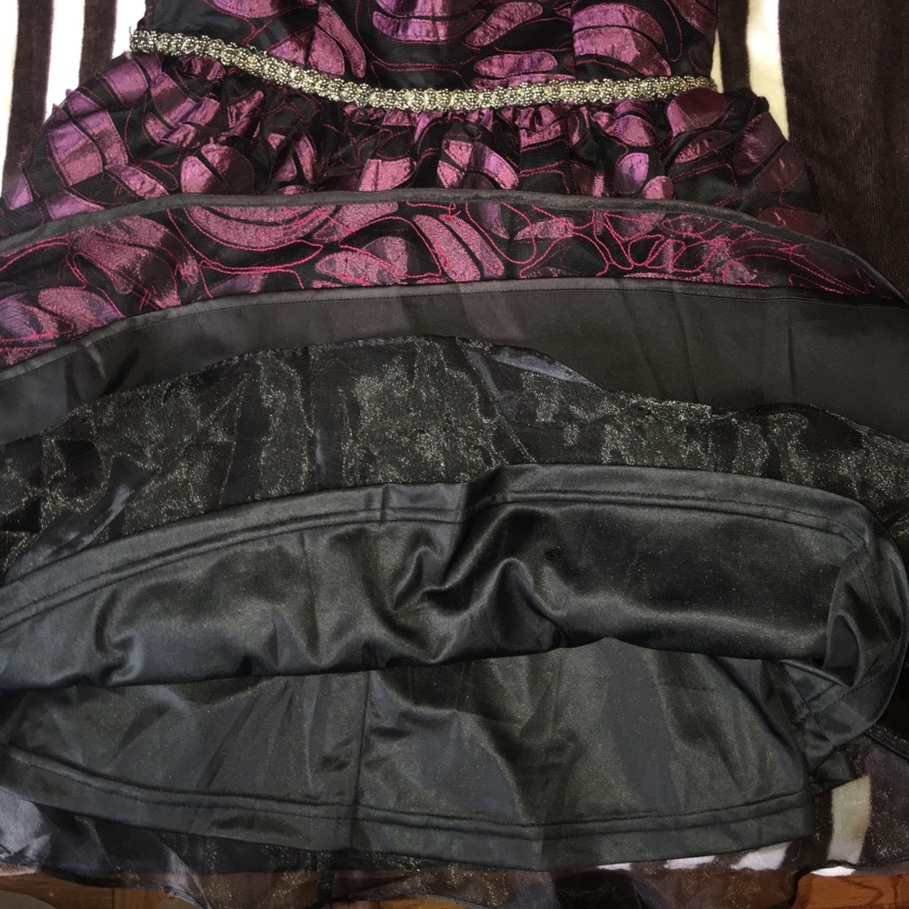 Strapless deep purple and black mini dress - Picture 6 of 8