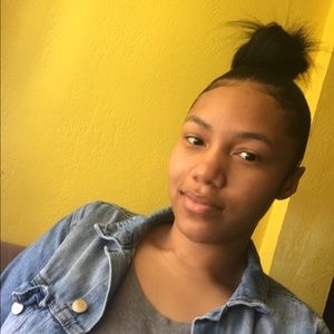 Meet your Posher, Kaneisha