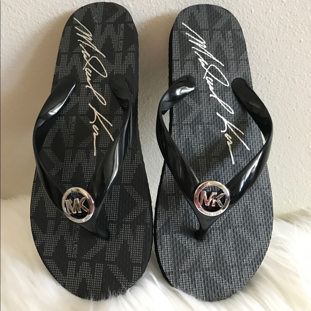 Michael Kors Sandals - size 7