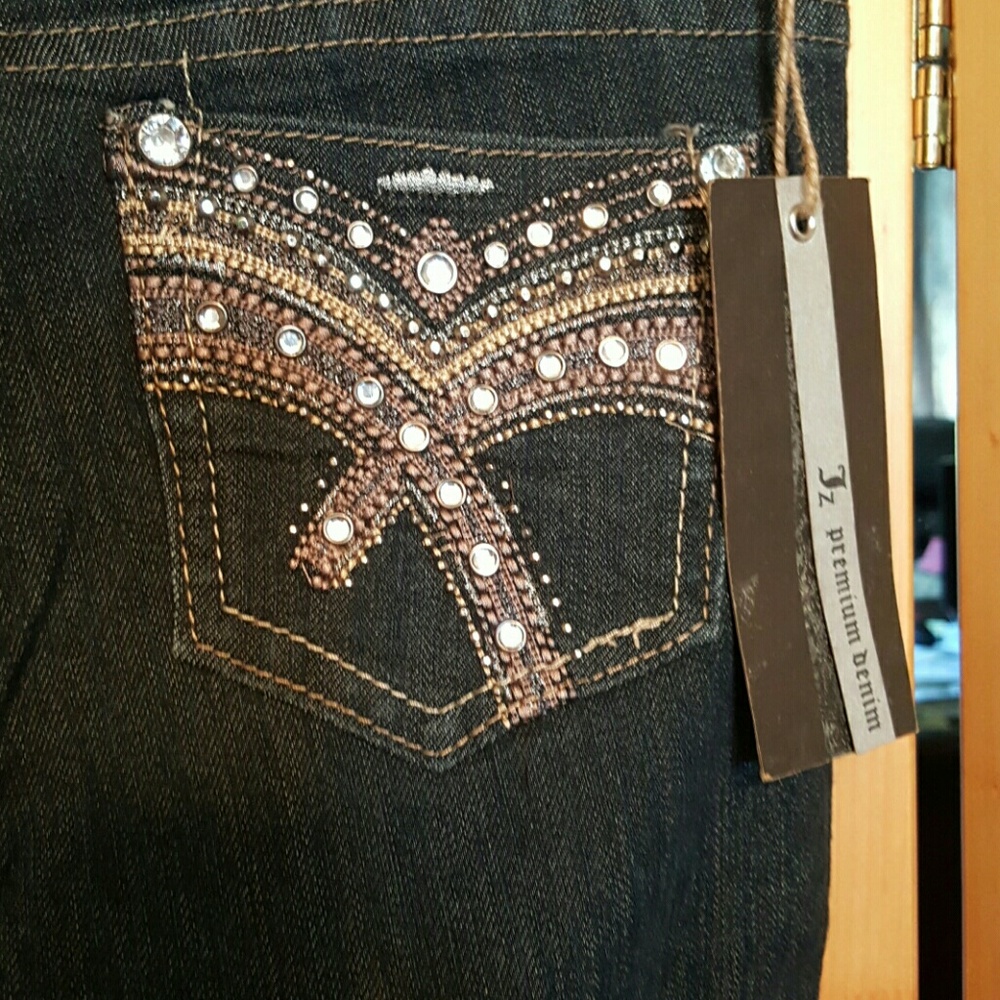 Jeans - Picture 3 of 3