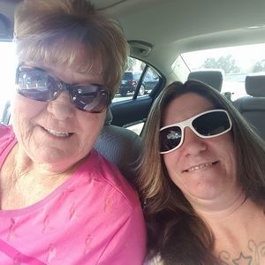 Meet your Posher, Joy