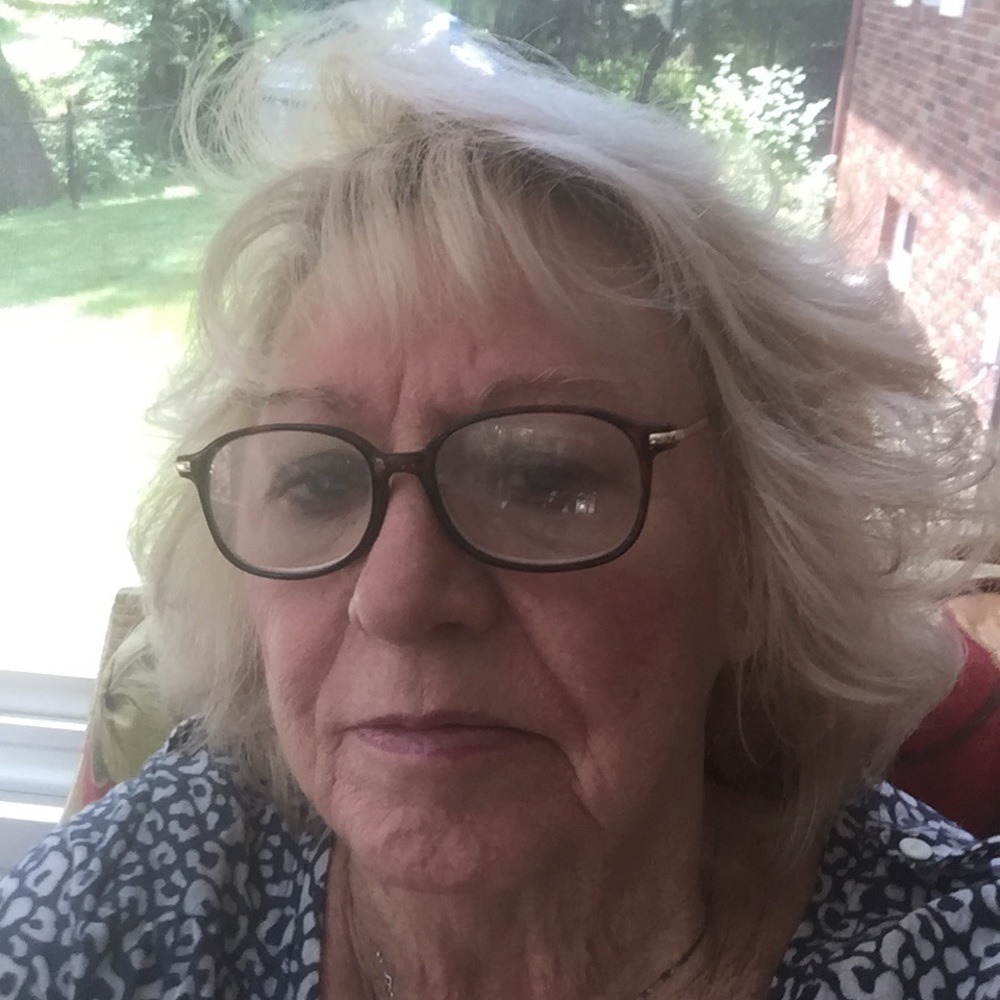 Meet your Posher, Joan