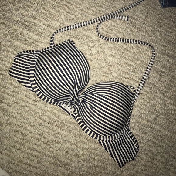 Swim suit top - Picture 1 of 1