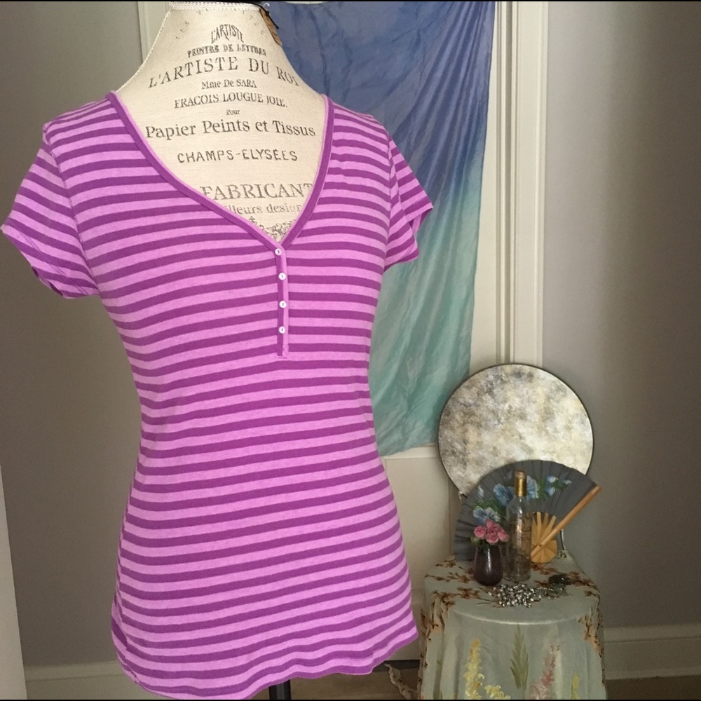 🚫Donated🌪🚫Purple Stripe Top