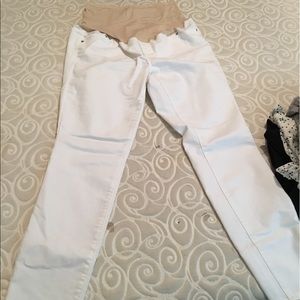 Maternity skinny jeans