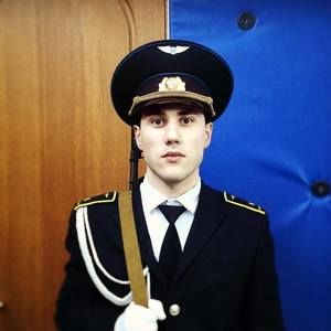 Meet your Posher, Murad