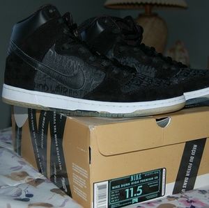 Nike dunk high PREMIUM sb !!LOWERED PRICE !!