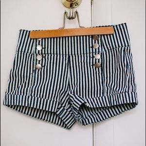 Button Up, Mid Waist Shorts