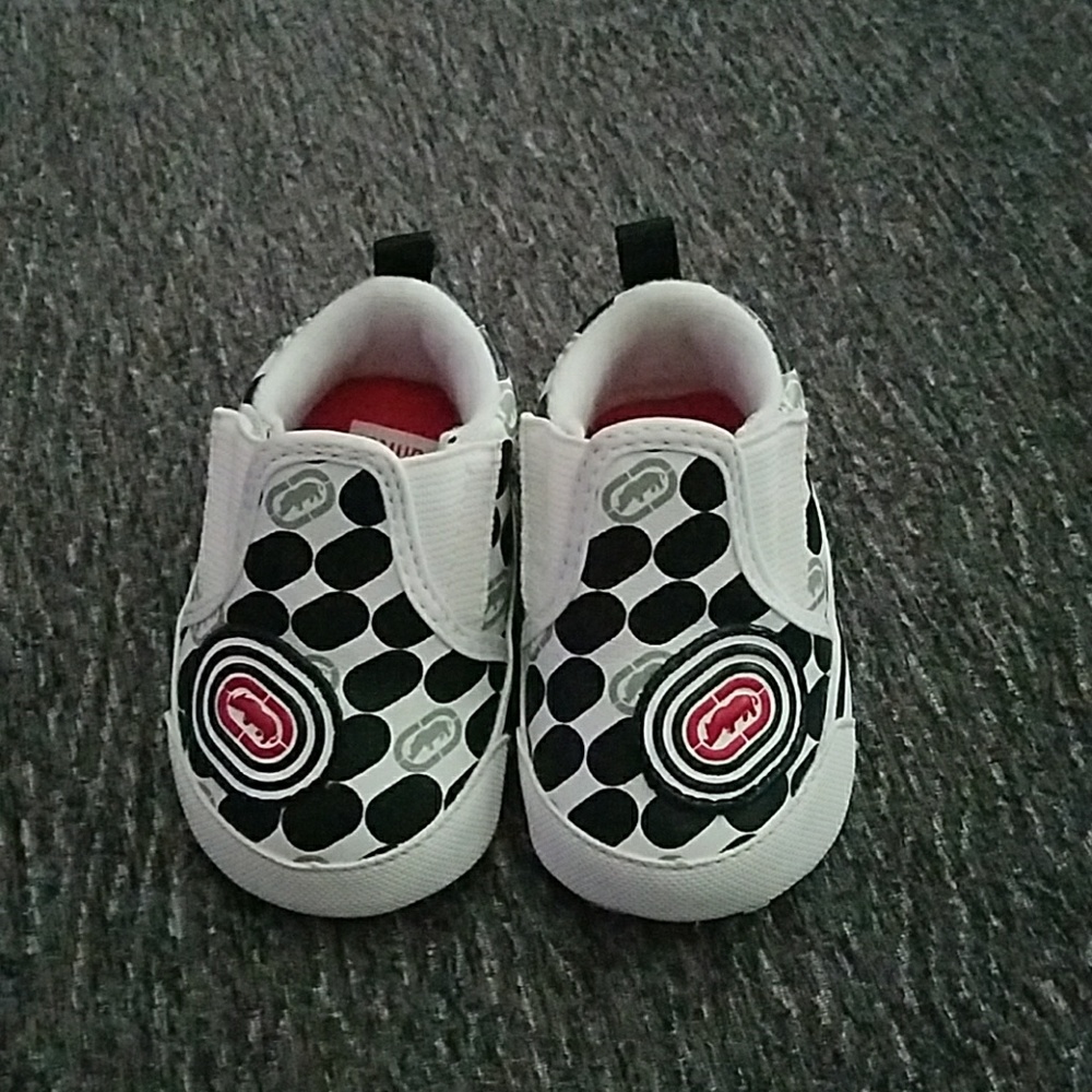 Baby soft bottom shoes