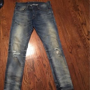 Stone washed ripped jeans