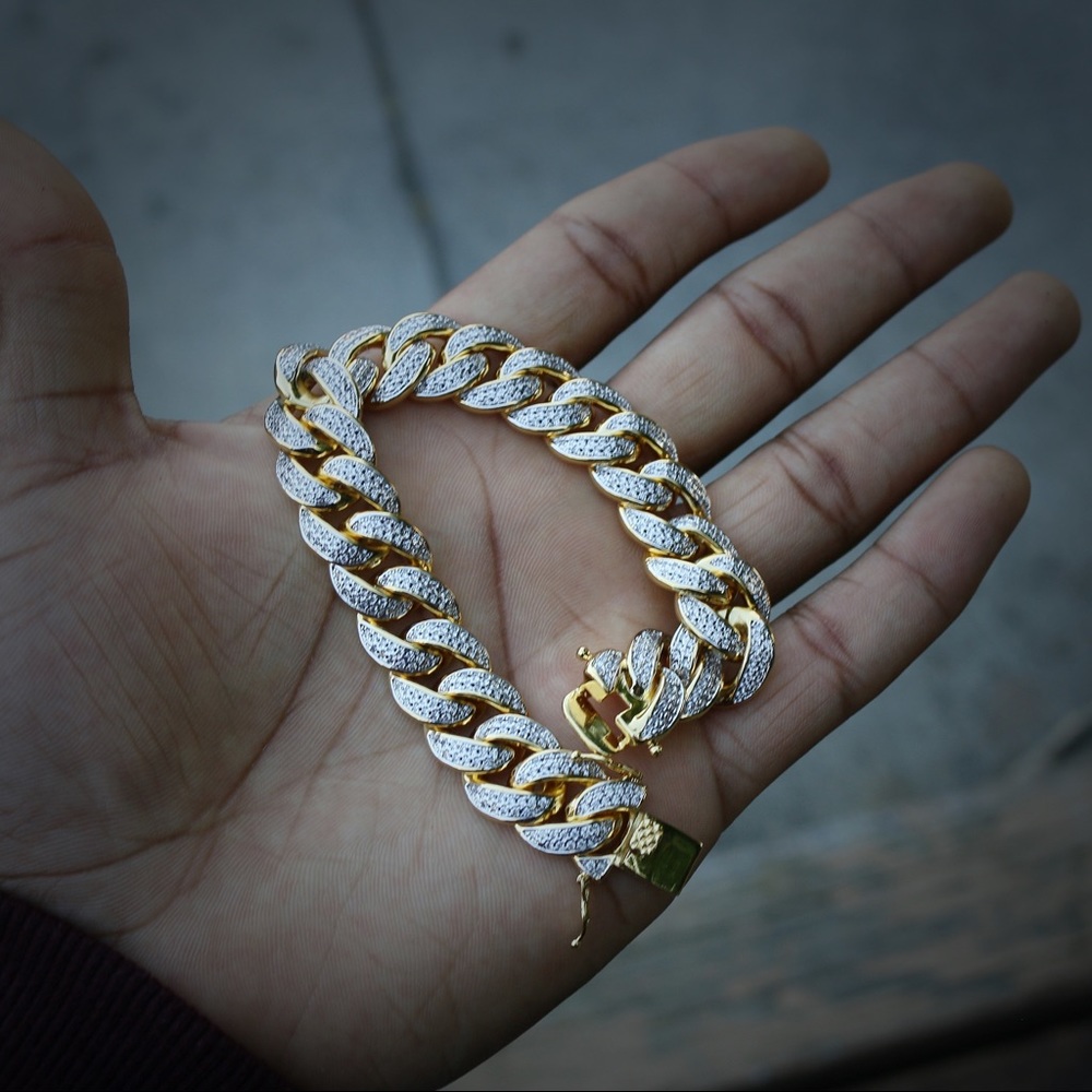 Cuban link bracelet