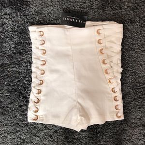 Side Lace Up Shorts 🔥