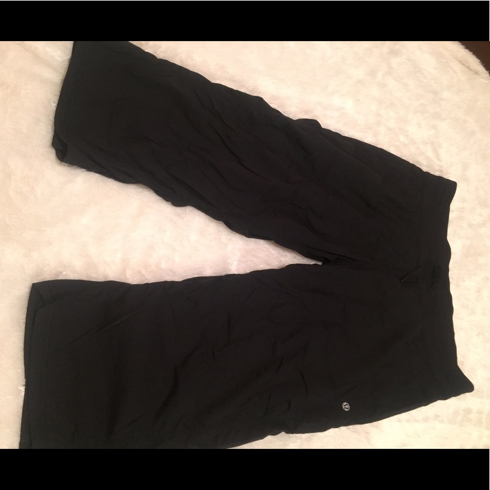 Lululemon crop pants